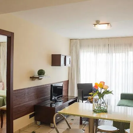Costa Esmeralda Apartment *